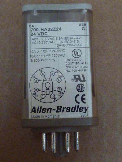 Used ALLEN BRADLEY Relay 700-HA32Z24 SER C #27583