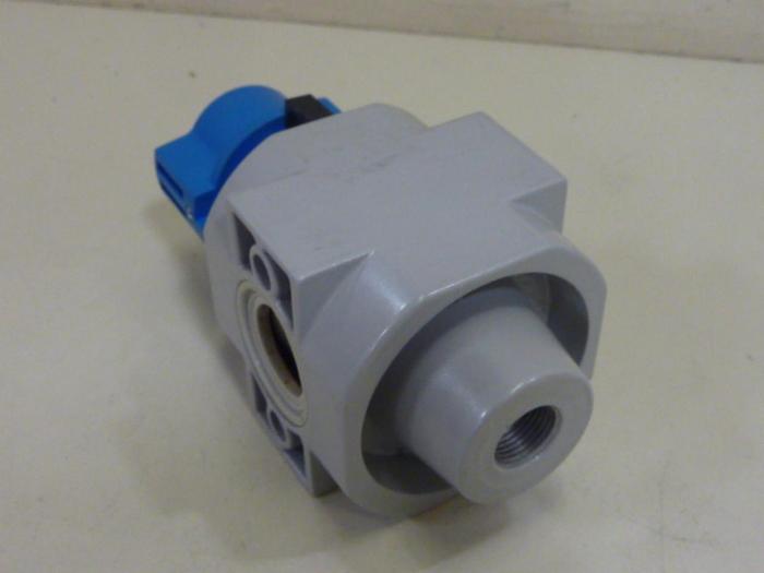 Used FESTO On/Off Valve HE-D-MAXI Used