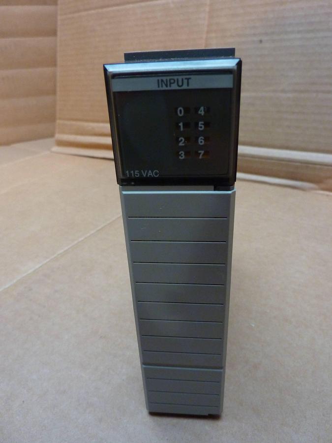 Used ALLEN BRADLEY Input Module 1746-IA8 SER A Used