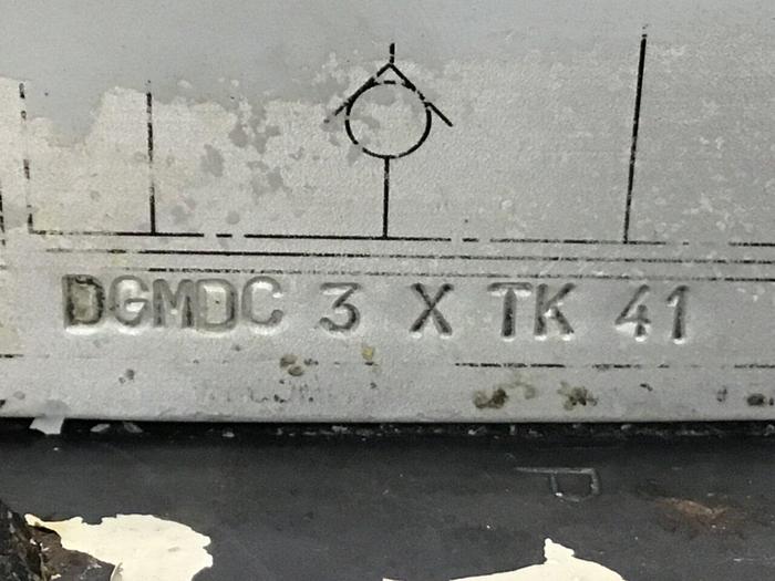 Used VICKERS Valve CVCS40D1S210 #118952