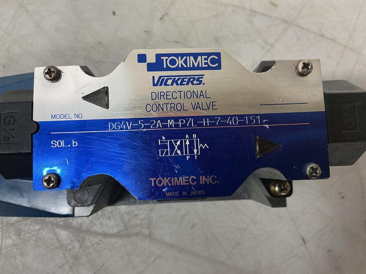 Used VICKERS DG4V-5-2A-M-P7L-H-7-40-151