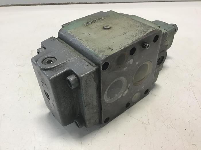 Used VICKERS RG10D422 Pressure Control Valve Used #142530