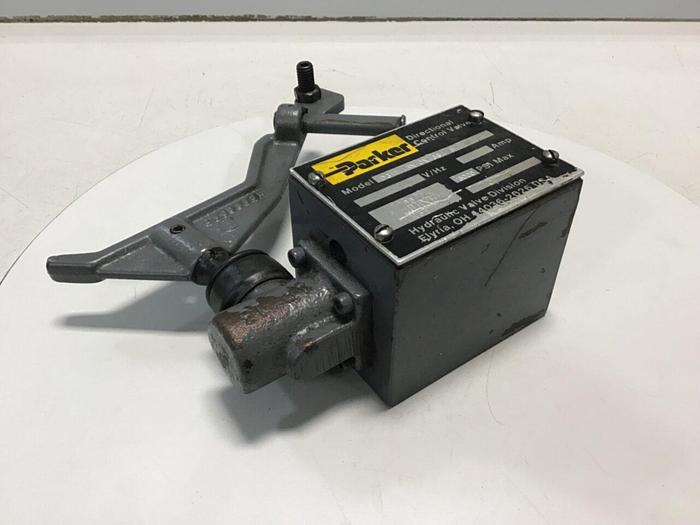 Used PARKER Directional Control Valve D3ML4BN10X4384 Used