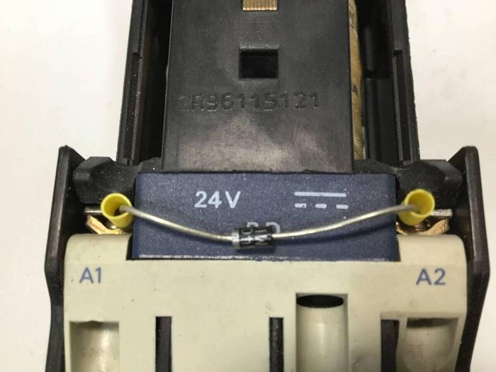 Used TELEMECANIQUE Contactor LP1D3210 #97923