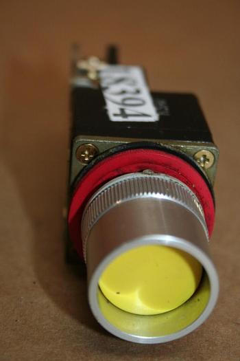 Used ALLEN BRADLEY Push Button 800MR-A1 YELLOW Used