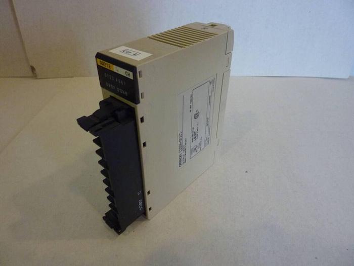 Used OMRON Output Unit C200H-0D212 USED