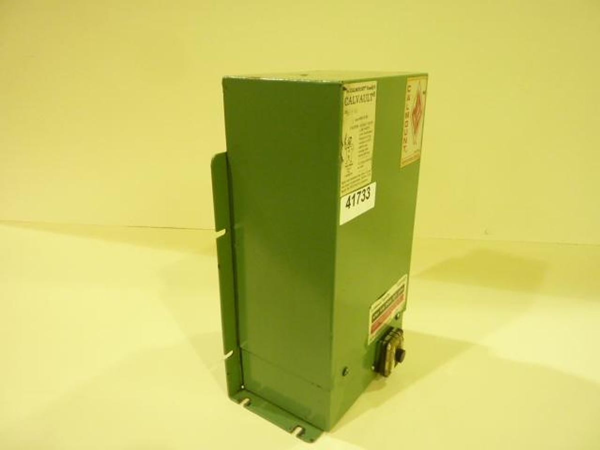 Used CALMOUNT Capacitor 543 UL USED