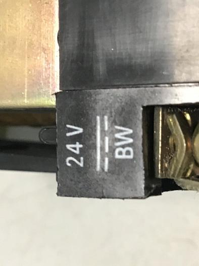 Used TELEMECANIQUE Contactor LP1D4011 #116827