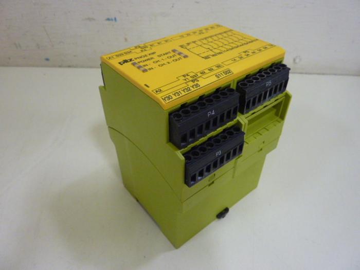 Used PILZ Safety Relay PNOZX9P24VDC7N/O2N/C2SO #66532