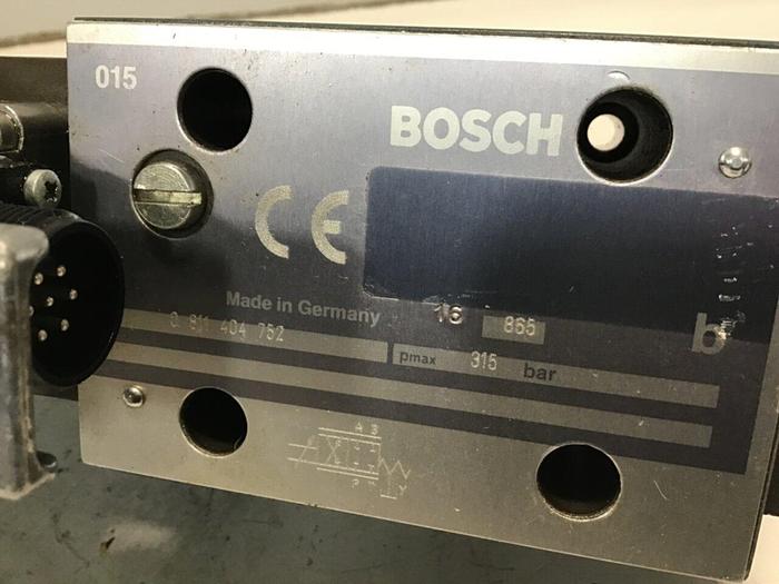 Used BOSCH SERVO Proportional Valve 0 811 404 752 USED
