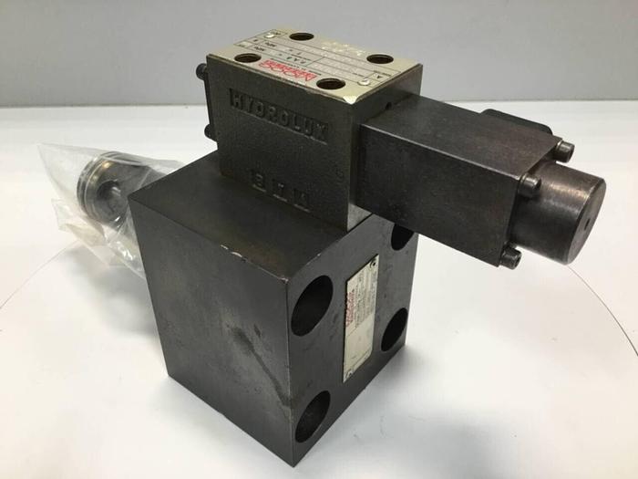 Used MOOG Valve CCE32A6RH1X06 #98341