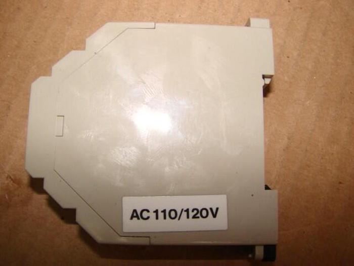 Used KEYENCE CORP Sensor Module ES-12AC-U #21245