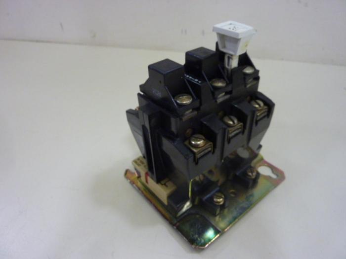 Used ALLEN BRADLEY Overload Starter Relay 592-BOV16 SER B W28 #47166
