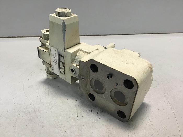 Used VICKERS TCG50-06-CEV-P7-H-12-LH-S10 Valve Used #139723