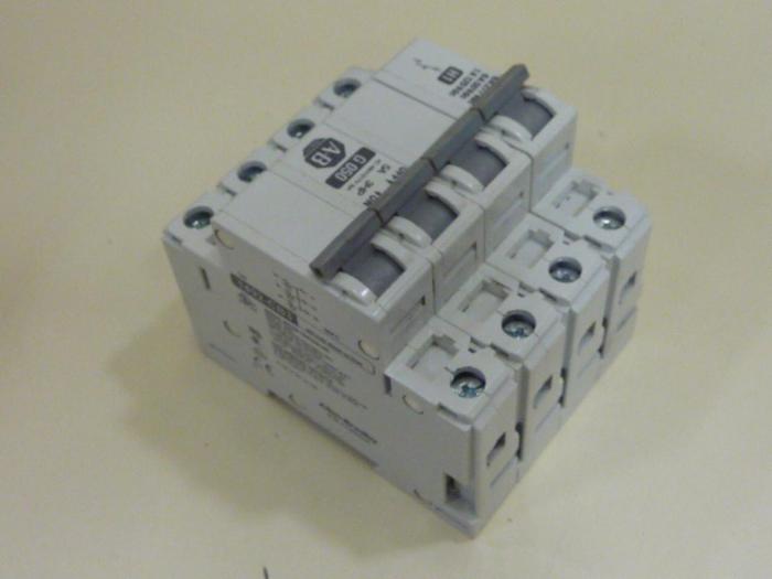 Used ALLEN BRADLEY 5 Amp Circuit Breaker 1492-CB3/G050 SER C #63763