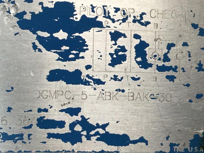 Used VICKERS Pilot Operated Check Valve DGMPC-5-ABK-BAK-30 #111312