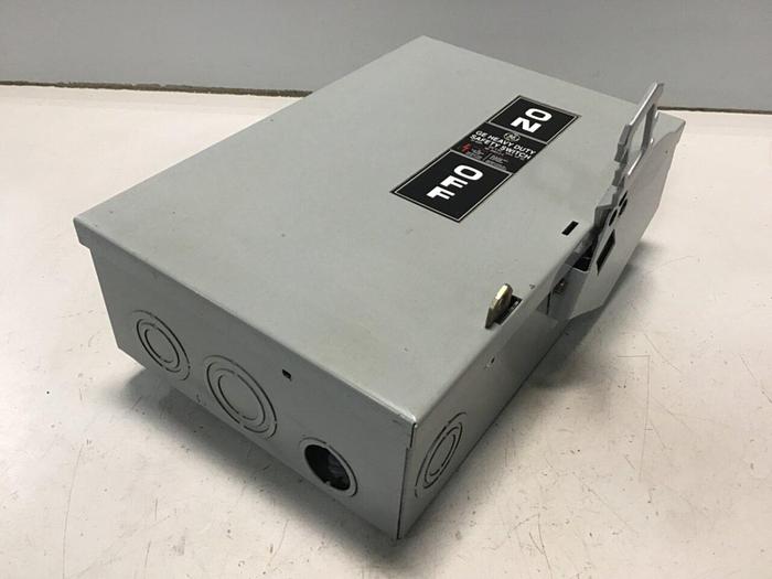 Used GENERAL ELECTRIC / GE 30 Amp Safety Switch TH3361 #120468