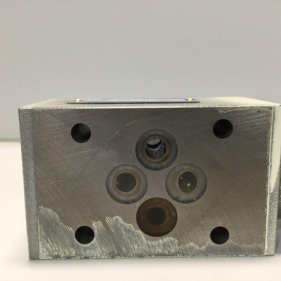 Used TOKIMEC Pressure Relief Valve TGMC-3-PT-FW-10-S1 USED