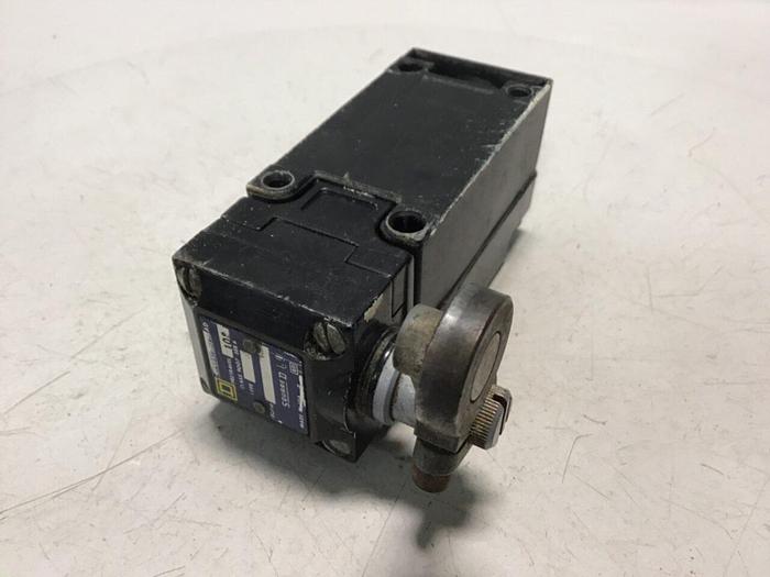 Used SQUARE D Limit Switch 9007-AEQ2699 Used