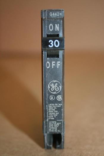 Used GENERAL ELECTRIC / GE 30 Amp Circuit Breaker THQP130 #19386