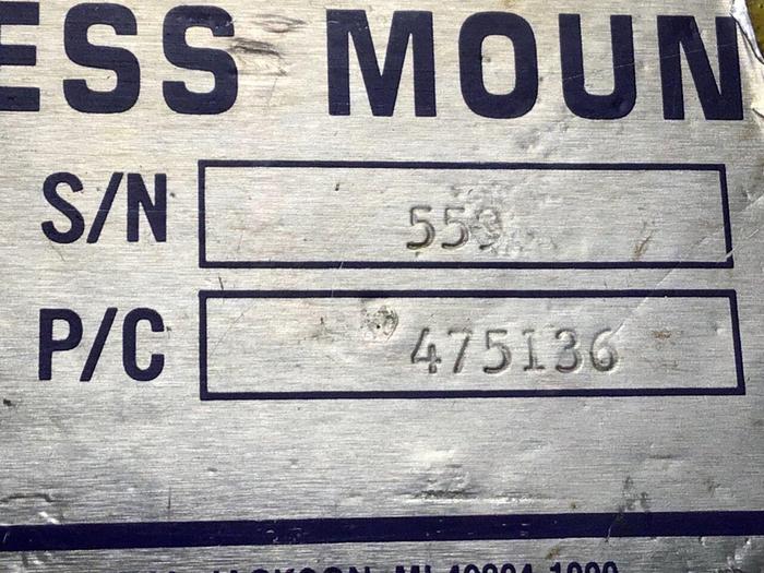 Used UNISORB Leveling Mount Pad IM-81-100(8)-TS #122902