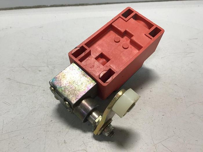 Used BERNSTEIN Limit Switch ENK-UV1Z AHS-V Used