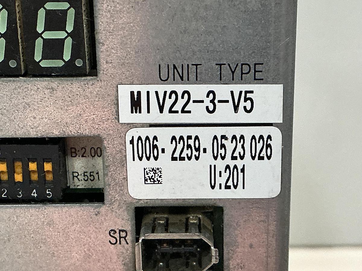 Used OKUMA MIV22-3-V5