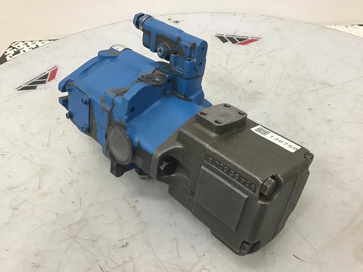 Used VICKERS PVQ40B2RB26SS2S Hydraulic Pump Used #138759