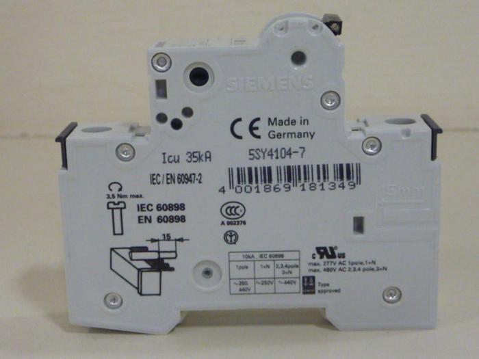 Used SIEMENS 4 Amp Circuit Breaker 5SY4104-7 #46953
