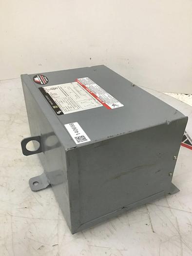 Used SQUARE D 6 kVA Insulated Transformer 6T5F #140698