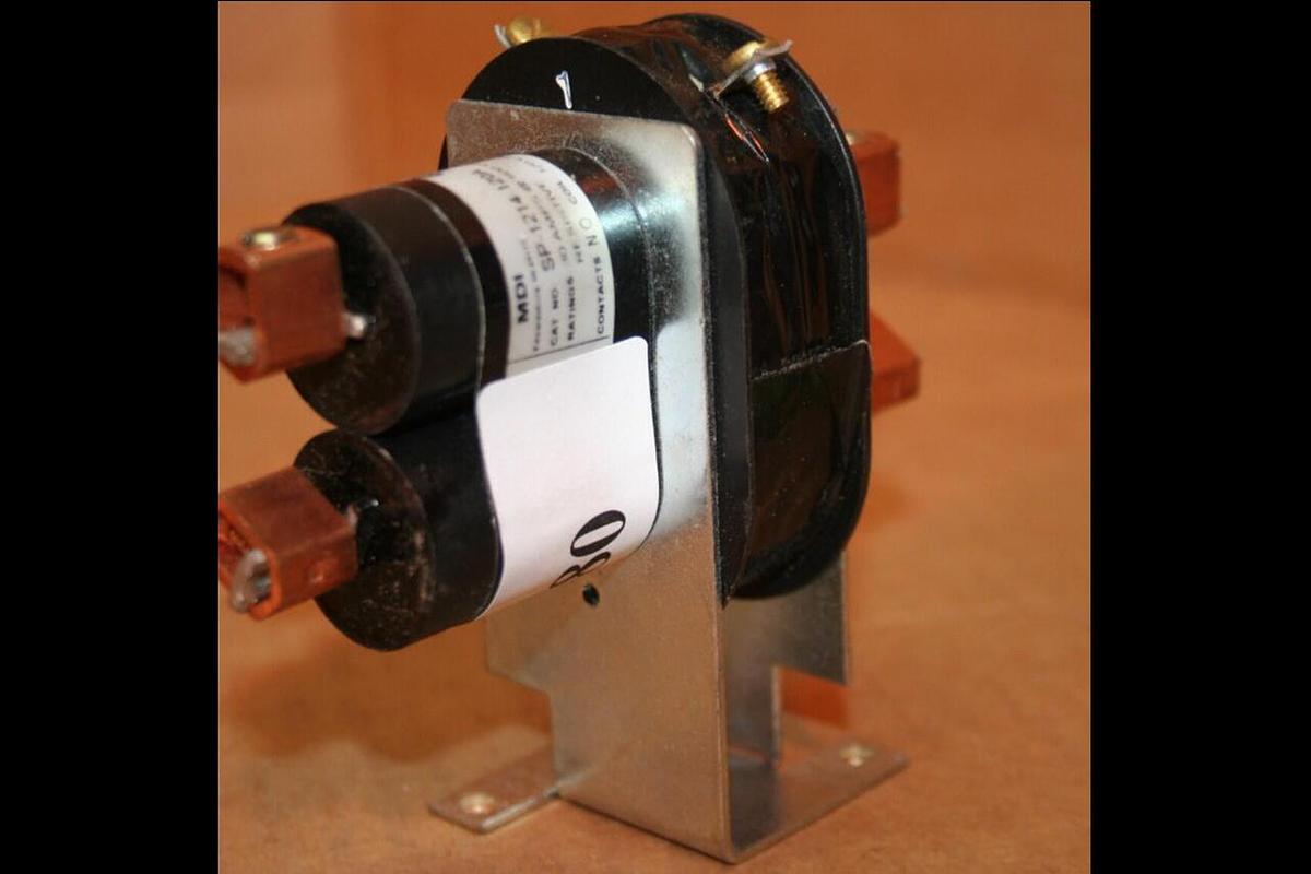 Used MDI Magnetic Relay SP-1214-120A Used