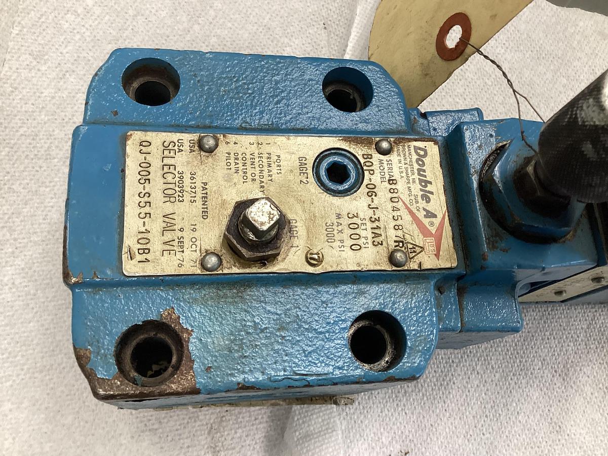 Used DOUBLE A Selector Valve BQP-06-J-31A3 #37375