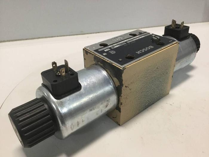 Used BOSCH Valve 081WV10P1V1018 9810232441 Used
