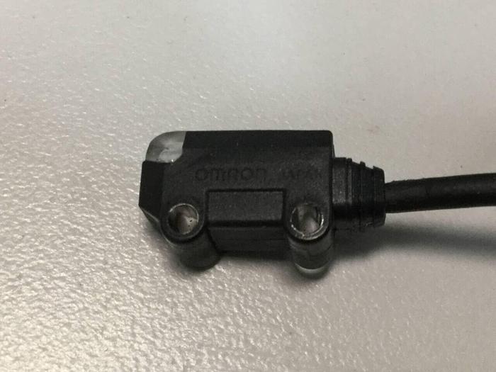 Used OMRON Photoelectric Sensor E3T-ST11 #99357