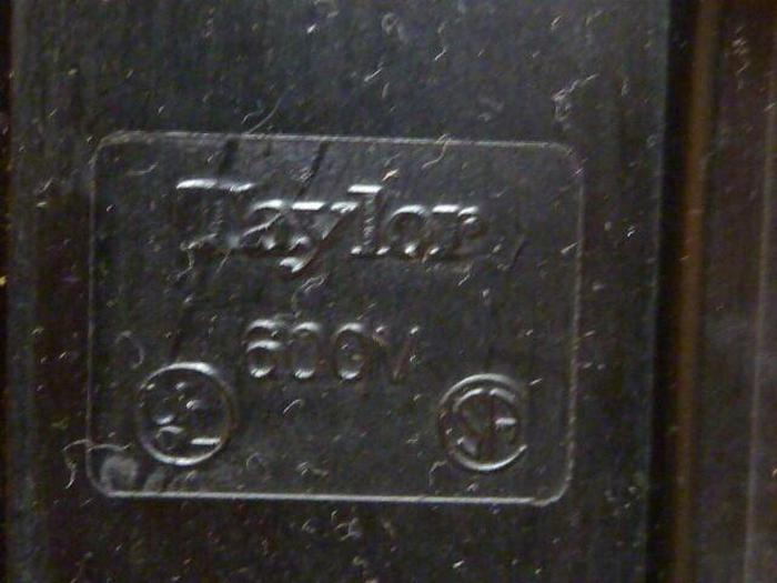 Used TAYLOR FUSE 30 Amp Fuse Block 60323 #29912