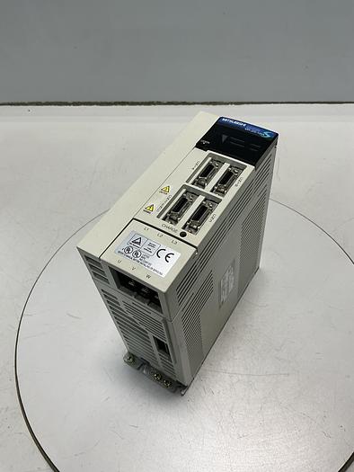 Used MITSUBISHI MR-J2S-100A