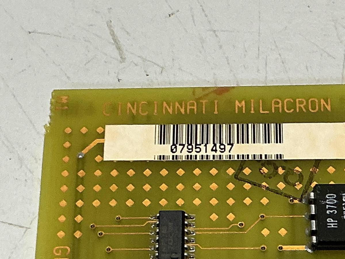 Used CINCINNATI MILACRON 3 542 1194A