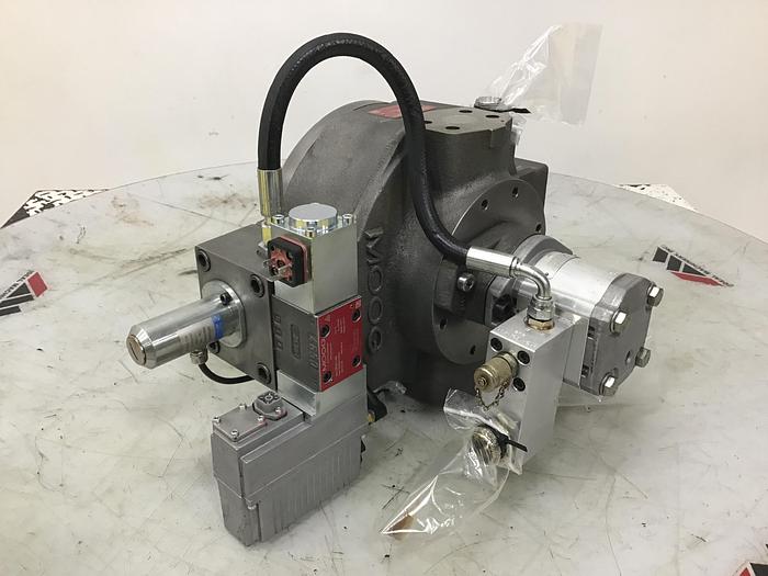Used MOOG MULTIPLE Pump D954-0139/E Used #139250