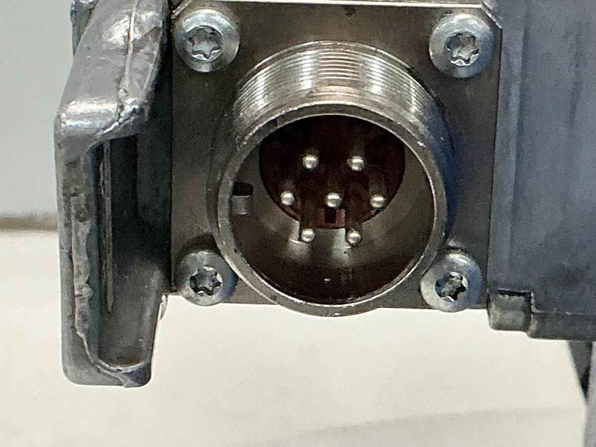 Used BOSCH 0 811 404 615