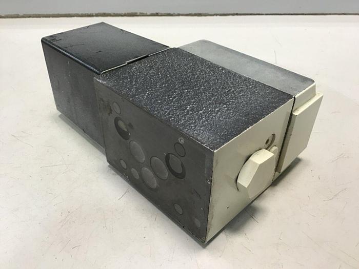 Used DOUBLE A Valve QJ5C246A3LKDC24 #133022