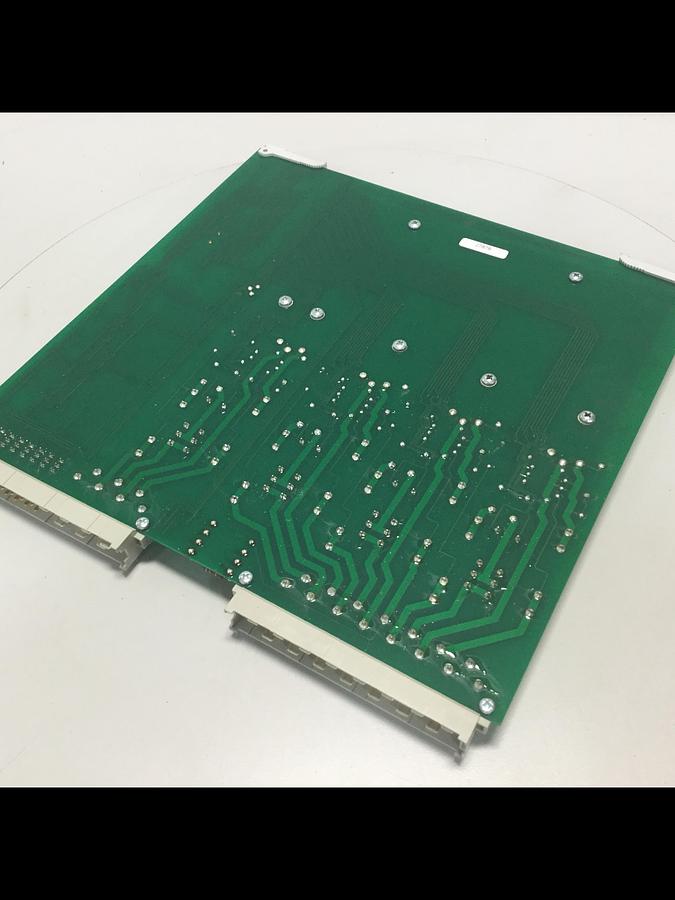Used MOLD MASTER Circuit Board QMODPB02A #105433