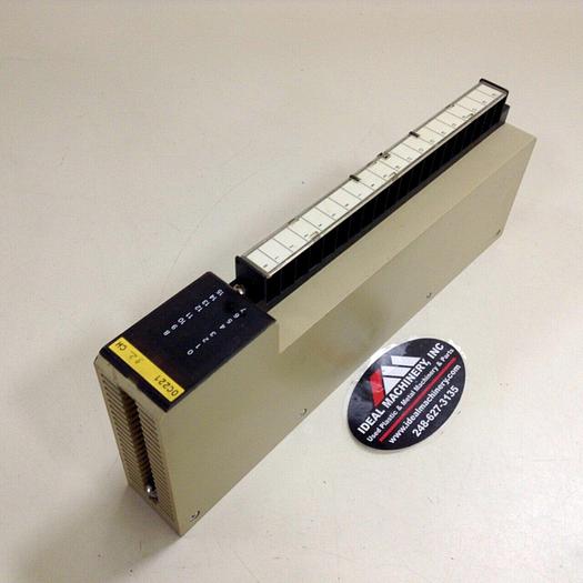 Used OMRON Output Unit C500-OC221 #75398