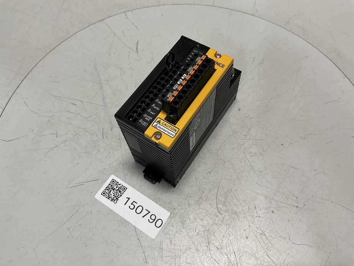 Used KEYENCE GL-T11R