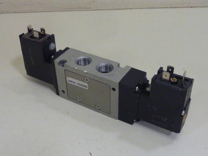 Used SMC Pneumatic Valve US2666 #66885