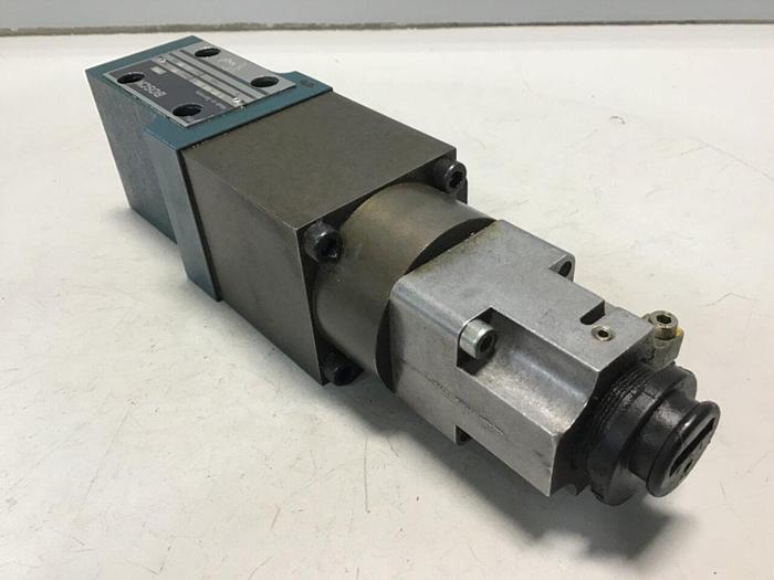 Used BOSCH Valve 0 811 402 003 Used