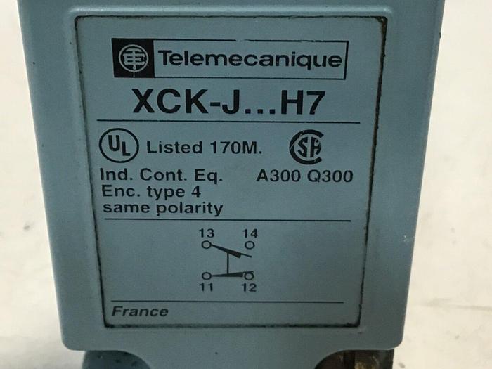 Used TELEMECANIQUE Limit Switch XCK-J-H7 #121854