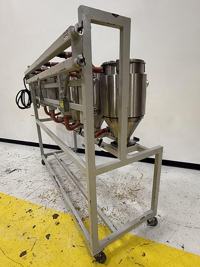 Used DRI AIR INDUSTRIES Dryer & Hopper HP4-X100 FM USED