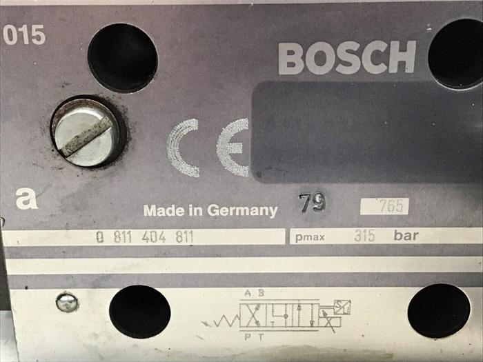 Used BOSCH Hydraulic Servo Proportional Valve 0 811 404 811 USED