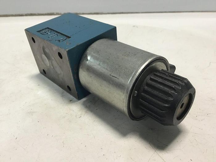 Used BOSCH Directional Valve 0 810 091 227 Used
