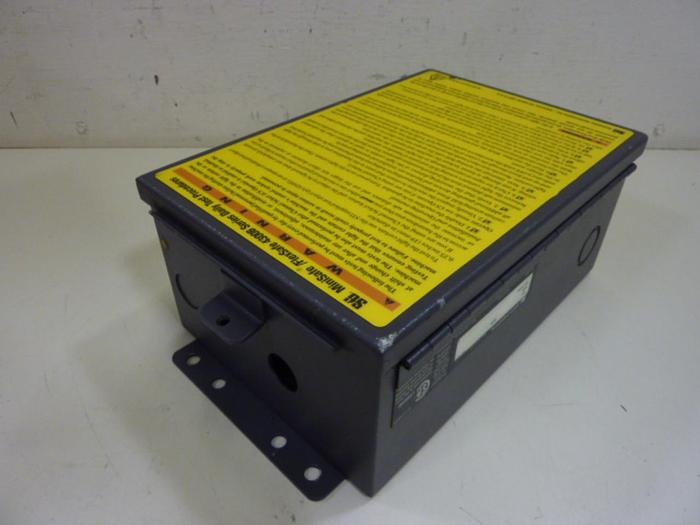 Used STI Light Curtain Control 43268-06 #59820